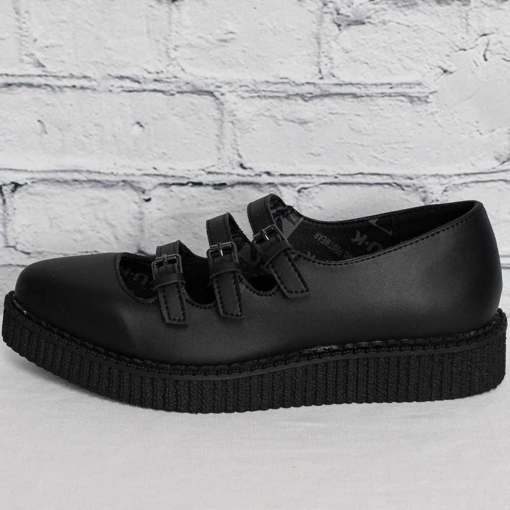 NEW IN BOX T.U.K. Footwear Women's Black TUKskin Pointed 3-Strap Mary Jane Shoes - Picture 4 of 8